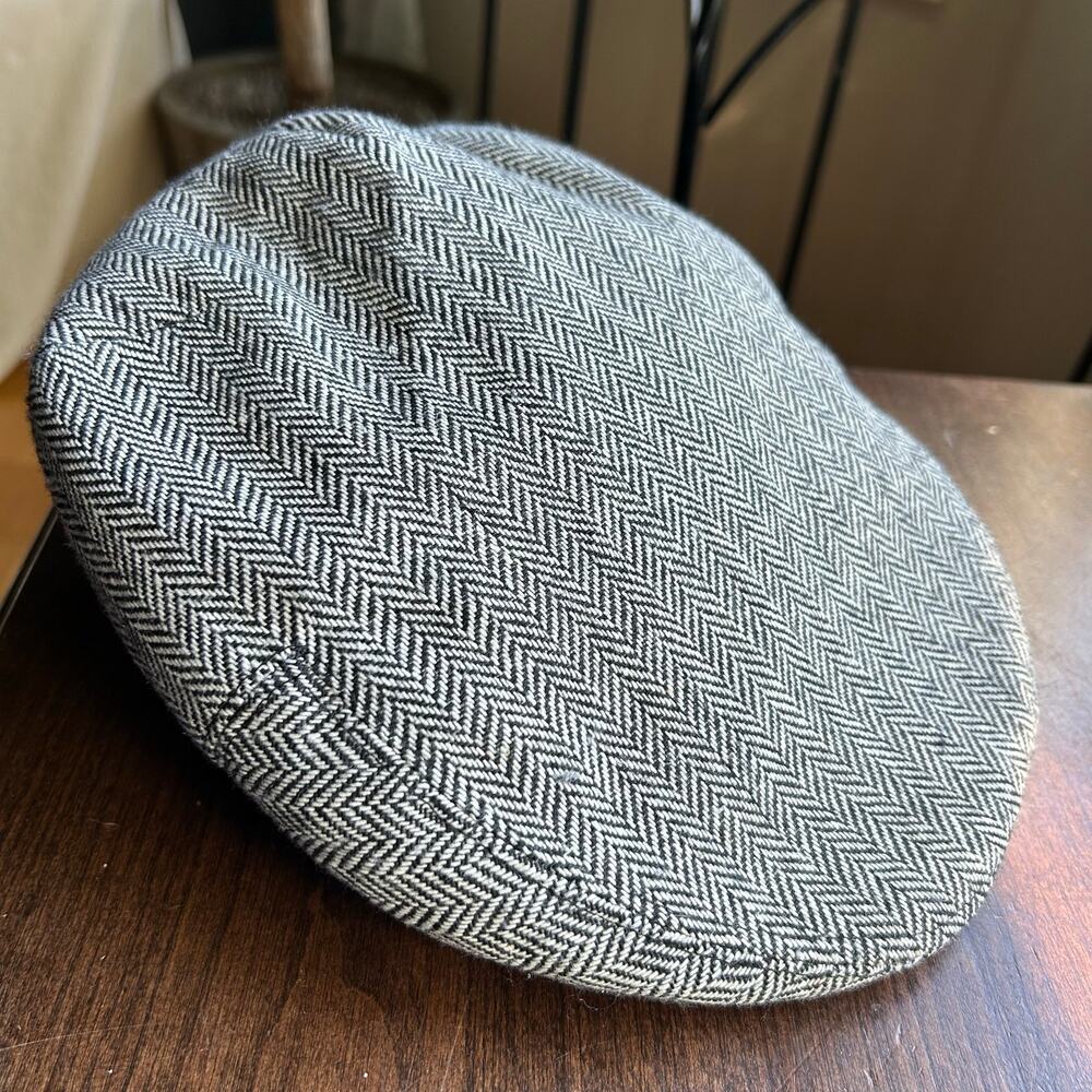 Jaxon Herringbone Flat Cap classic grey and black herringbone Large paper boy